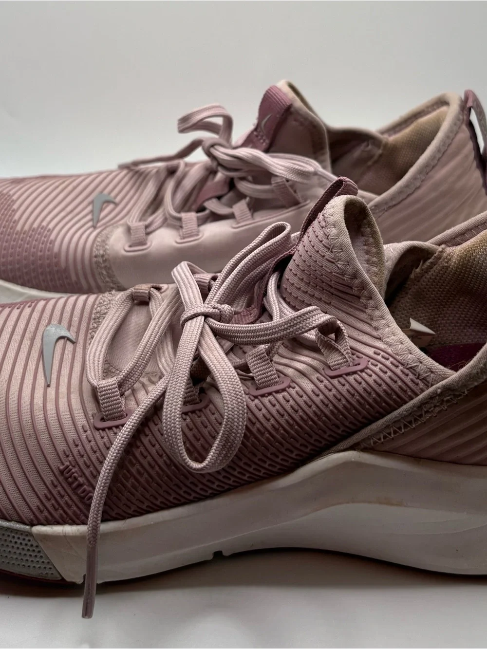 Nike pink purple